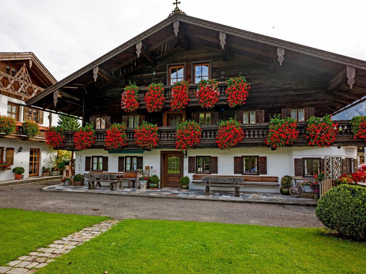 Grosshuberhof Apartment Киферсфелден Екстериор снимка
