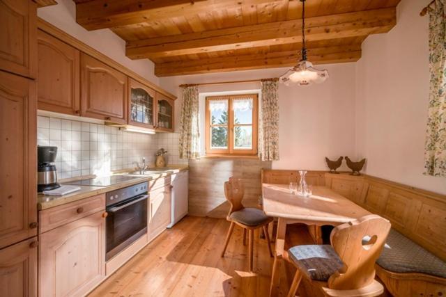 Grosshuberhof Apartment Киферсфелден Екстериор снимка