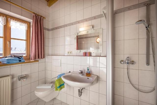 Grosshuberhof Apartment Киферсфелден Екстериор снимка